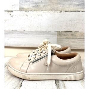 Born Womens 8.5 Light Tan Leather Paloma Sneaker Slip On Lace Up Comfort Shoes